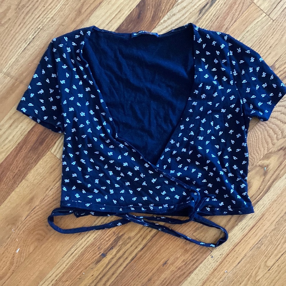 Brandy Melville Wrap Top
